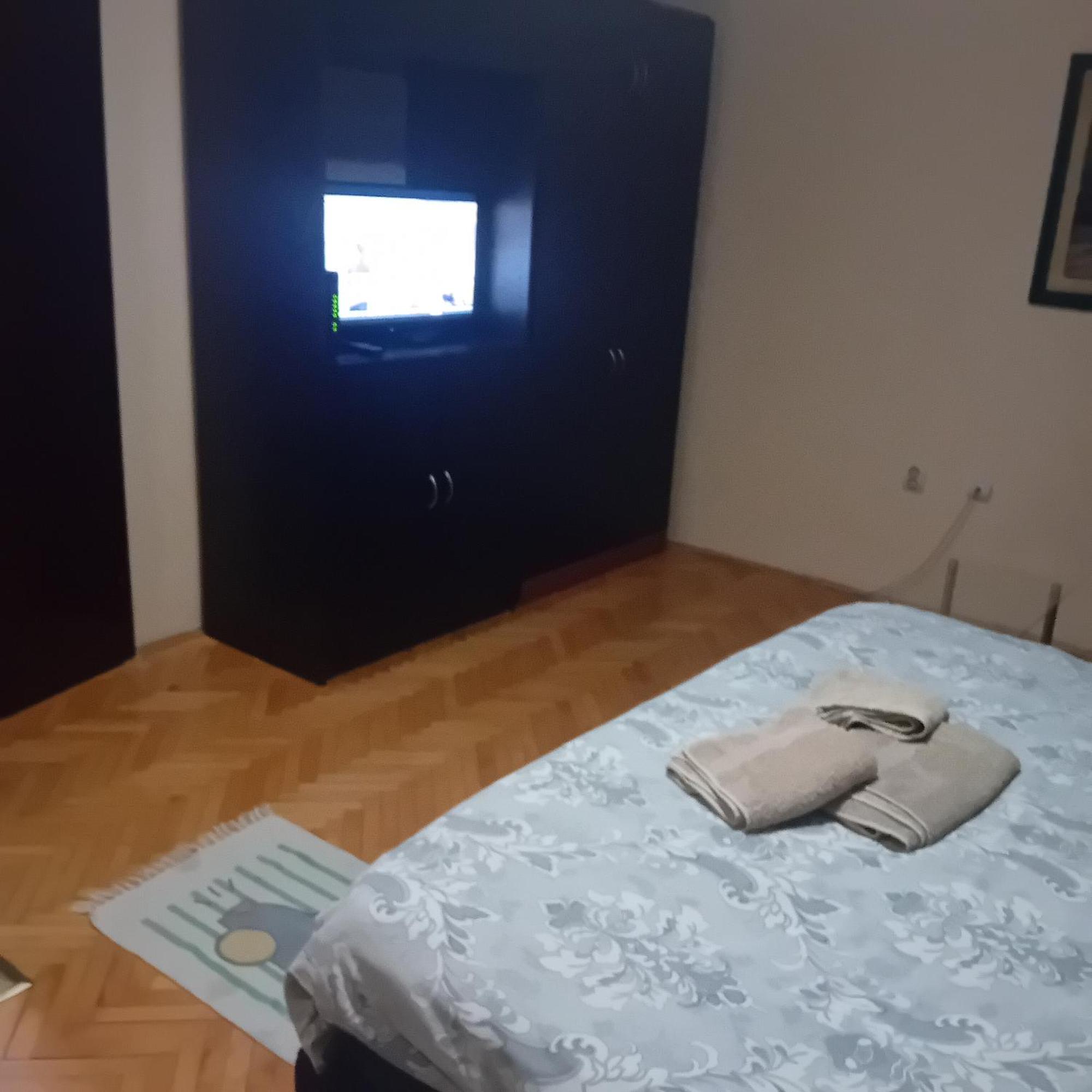 Apartment Viktor 2 Stan Na Dan ชาบาซ ภายนอก รูปภาพ